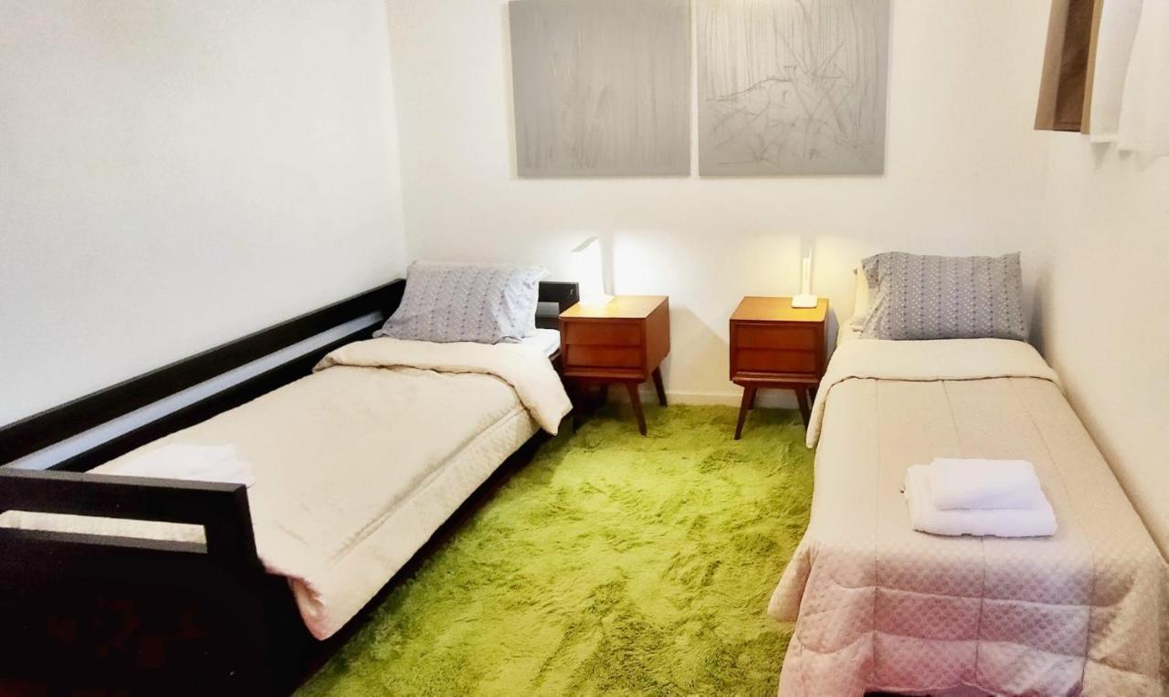 House With Large Terrace, Jacuzzi And Gated Parking For One Car Vila Montevidéu Exterior foto
